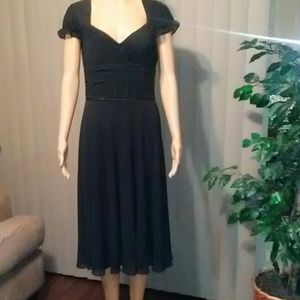 Adrianne  Papell black dress size 6